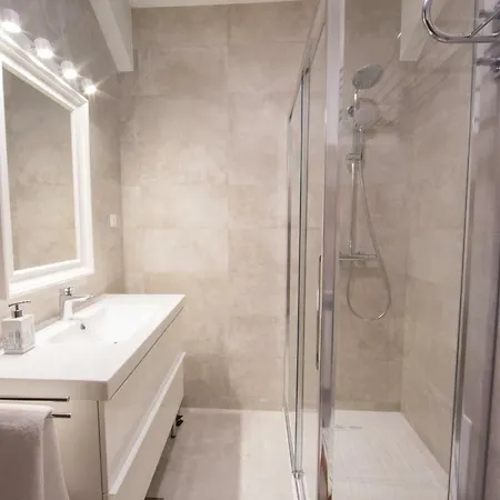 Appartement Melody M With Private Pool Split
