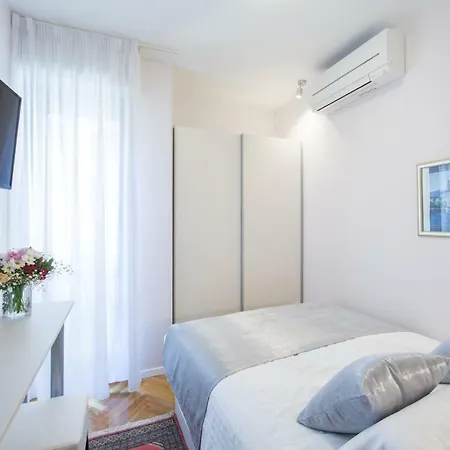 Appartement Melody M With Private Pool Split